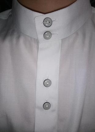 Белоснежная стильная рубашка на подростка .1 фото