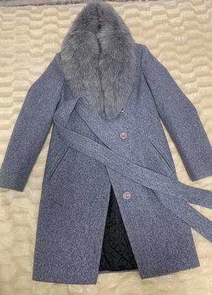 Пальто зимнее с натуральным мехом2 фото