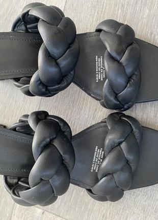 Плетенные босоножки на невысоком каблуке. черные босоножки на каблуке. летние босоножки. летние открытые туфли8 фото