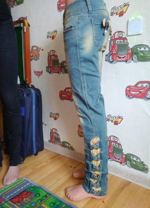 Красивые джинсы для модниц2 фото