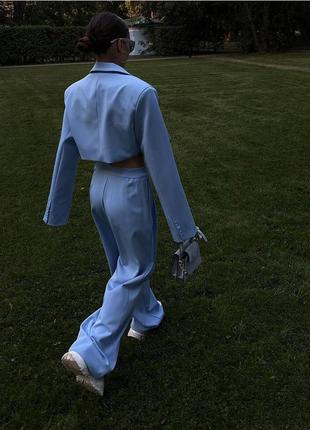 Костюм пиджак укороченный брючины палаццо3 фото