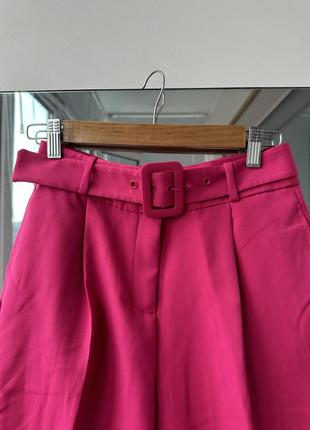 Новые розовые прямые брюки с поясом reserved7 фото
