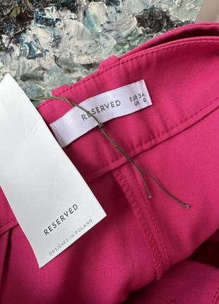 Новые розовые прямые брюки с поясом reserved8 фото
