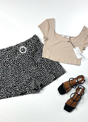 Кроп-топ в рубчик от na-kd (вискоза)