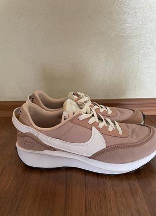 Кроссовки nike waffle debut