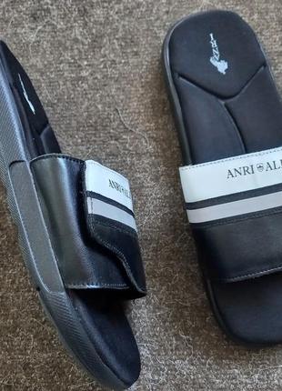 Чоловічі шкіряні шльопанці