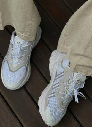 Жіночі кросівки топ🏜️