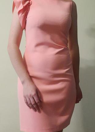Платье с воланом5 фото