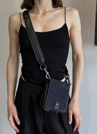 Zara кожаная маленькая сумочка с ремешком