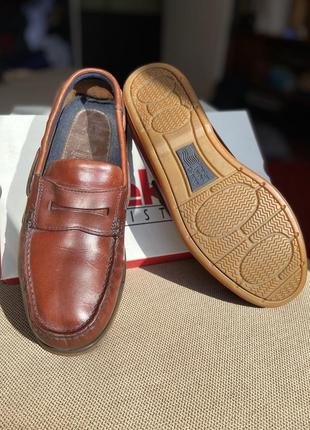 Лофери пені туфлі шкіряні clarks