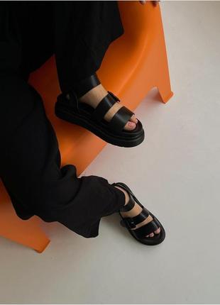 Босоножки женские