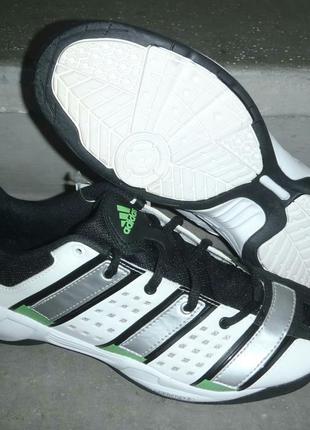 Новые кроссовки adidas court stabil xj2 фото