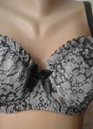 Красивий бюст 80 д