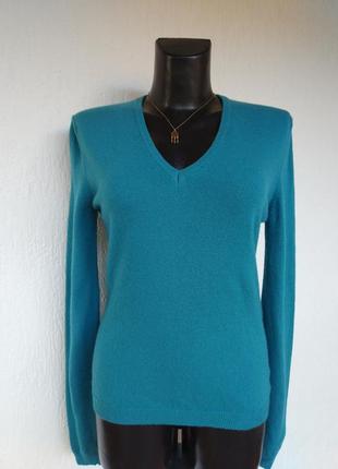Фирменный стильный качественный натуральный шерстяной свитер джемпер.2 фото