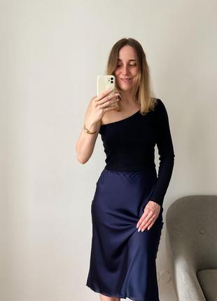 Шелковая юбка-миди темно синяя3 фото