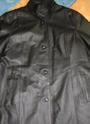 Стильна жіноча шкіряна куртка fabiani. німеччина. лот 572