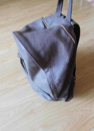Мужской новый кожаный рюкзак levis.5 фото