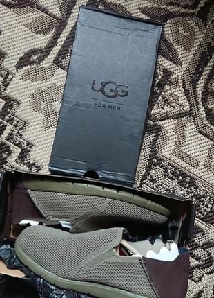 Брендовые фирменные летние кроссовки сникерсы ugg, оригинал, привезенные из сша,новые в коробке.