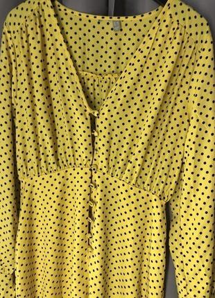 Чайное платье-миди в желтый горошек с пуговицами и расклешенными рукавами asos design5 фото