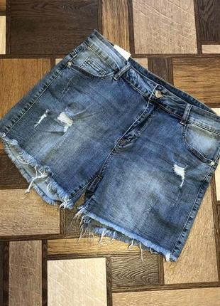 Женские джинсовые шорты