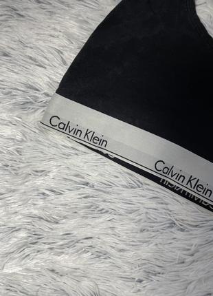 Топ calvin klein2 фото