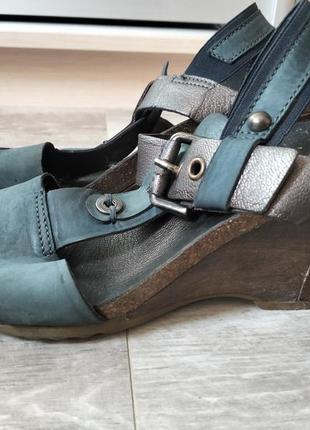 Босоножки clarks