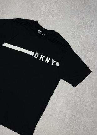 Мужская черная футболка dkny оригинал3 фото