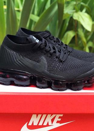 Жіночі кросівки nike vapormax1 фото