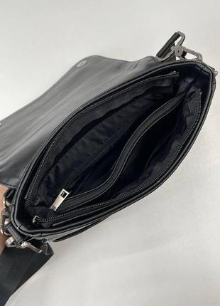 Чоловіча сумка барсетка через плече чорна із еко шкіри.2 фото