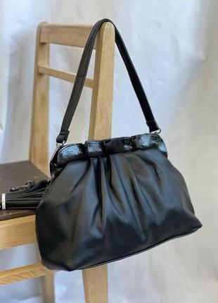 Чорна жіноча сумка ділова на плече ридикюль з еко шкіри gilda tohetti.4 фото