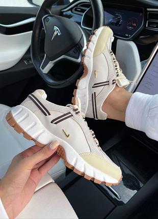 Трендовые кроссовки nike
