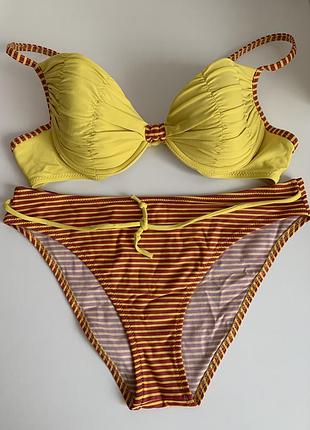 Купальник в полоску  42 s/m чашка b c
