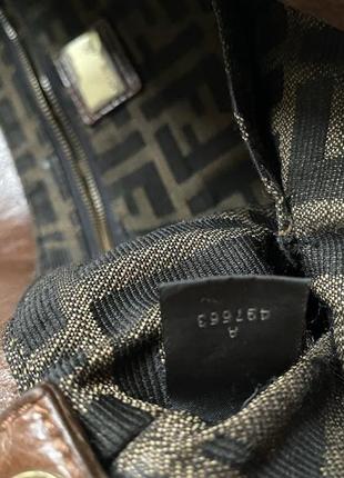 Стильна сумка оригінал fendi шкіра шкіряна знижки5 фото