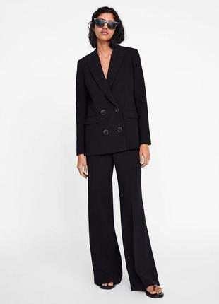 Черные классические брюки от zara