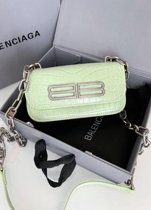 Сумка в стиле balenciaga