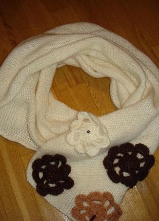 Красивий великий теплий шарф