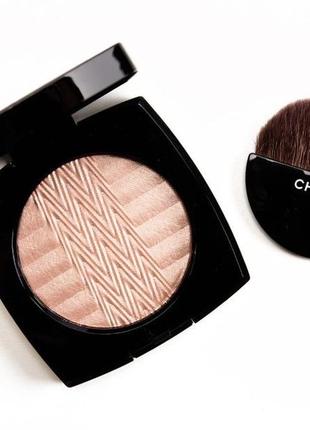 Chanel plisse lumiere de chanel illuminating powder