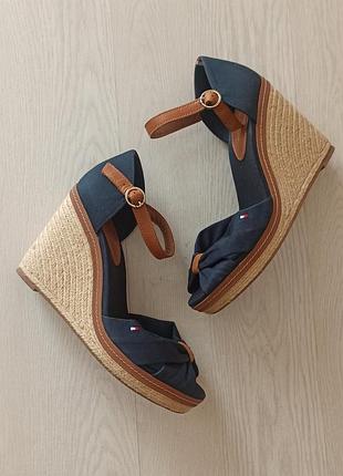 Босоніжки tommy hilfiger