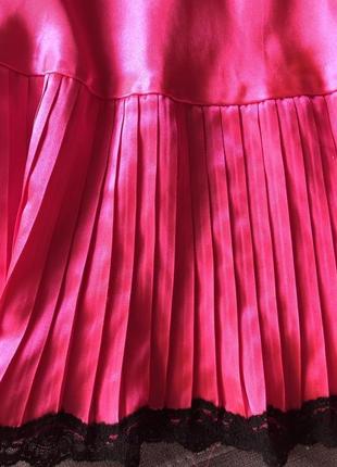 Шикарна яскраво рожева нічна сорочка avant premiere2 фото