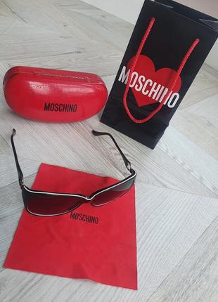 Сонцезахисні окуляри moschino3 фото