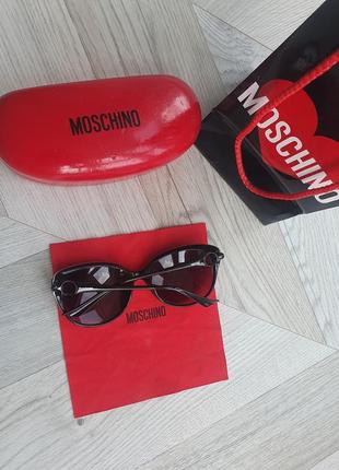 Сонцезахисні окуляри moschino4 фото