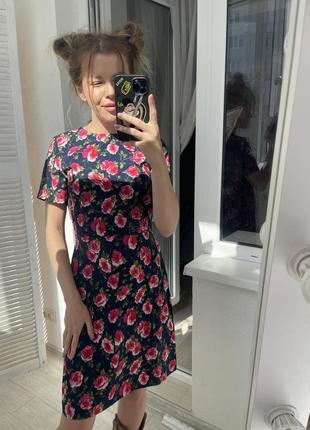 Цветочная мини-платье