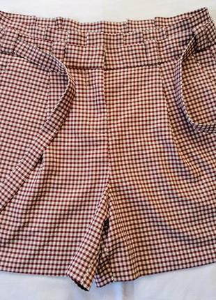 Летние шорты в клетку с поясом