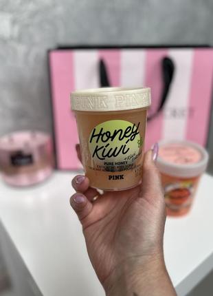 Скраб для тіла victoria’s secret pink honey kiwi. оригінал