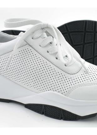 Кроссовки kadar