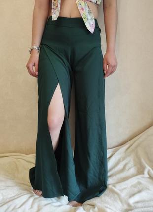 Зеленые летние штаны легкие свободные штаны палаццо зеленые.1 фото