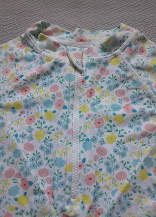 Мегаклассный солнцезащитный купательный костюм в цветочный принт на 12-18 месяцев на...