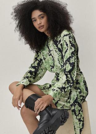 Сукня сатинова nasty gal р.6