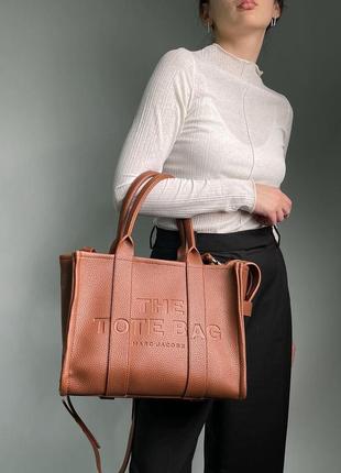 Женская сумка marc jacobs medium tote bag brown leather2 фото