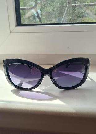 Окуляри сонцезахісні